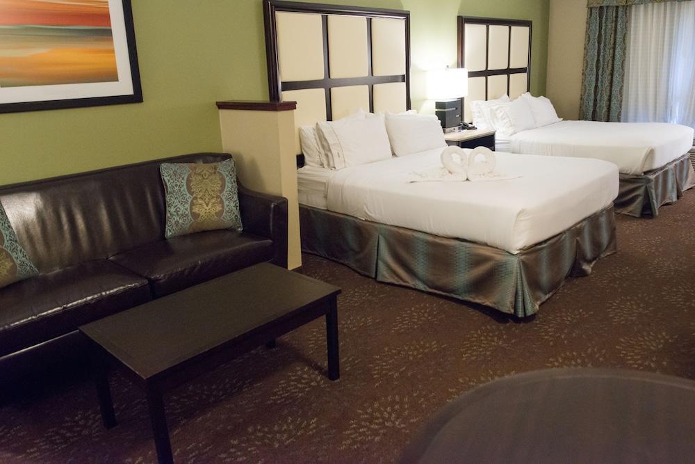 Holiday Inn Express - Albert Lea By Ihg Екстериор снимка