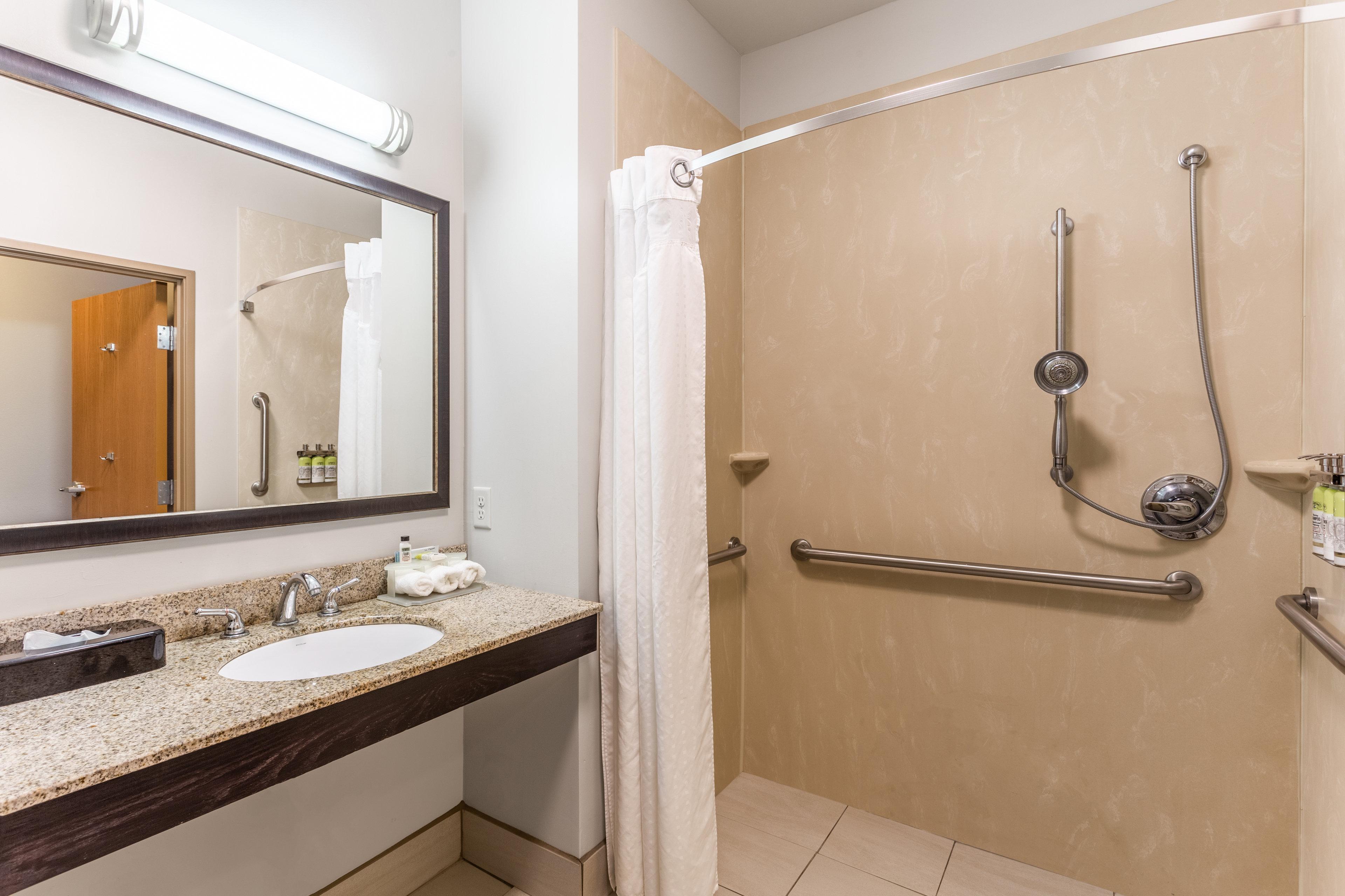 Holiday Inn Express - Albert Lea By Ihg Екстериор снимка