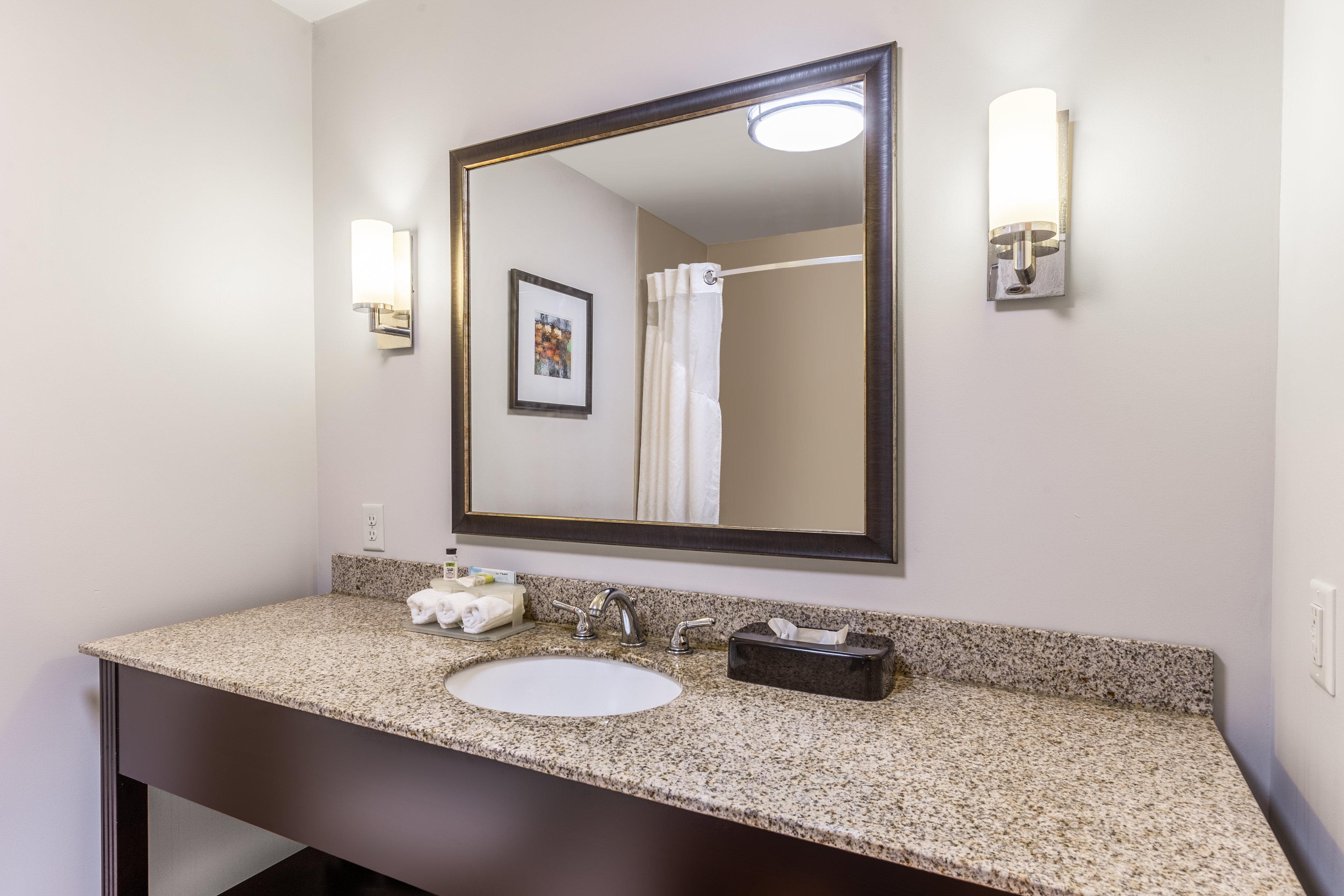 Holiday Inn Express - Albert Lea By Ihg Екстериор снимка